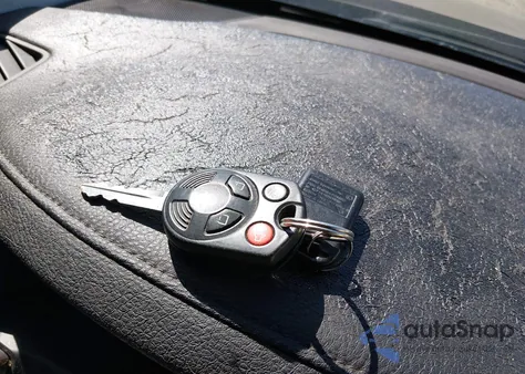 2009 Lincoln Mks z USA, uszkodzony, nr VIN 1LNHM93RX9G633983